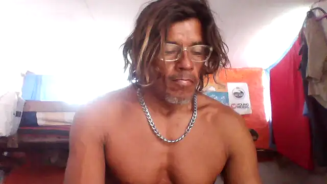 Snapshot of kvr27 chatting on 05/06/26, 01:38 kvr27 online show from 05/06/26, 01:38