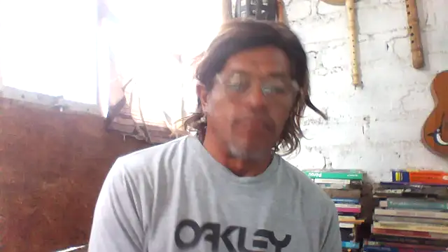 Snapshot of kvr27 chatting on 05/07/26, 12:43 kvr27 online show from 05/07/26, 12:43
