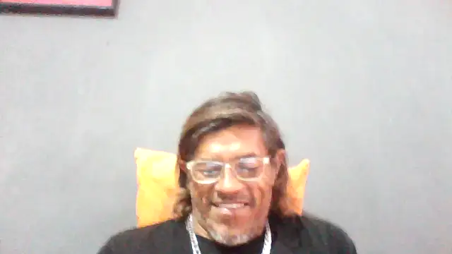 Snapshot of kvr27 chatting on 05/13/26, 12:24 kvr27 online show from 05/13/26, 12:24