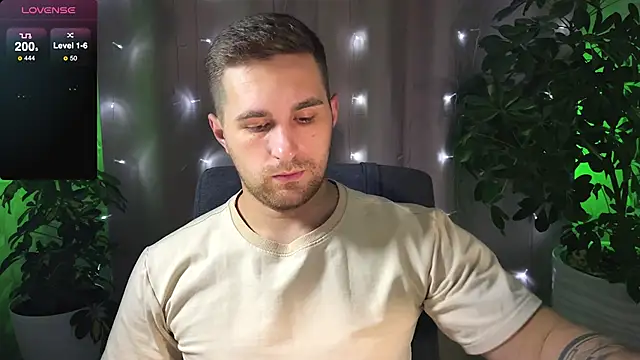 Sweeet  boy online show from 02/02/25, 07:46