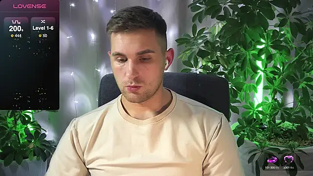 Sweeet  boy online show from 02/11/25, 05:50