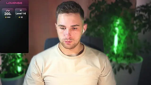 Sweeet  boy online show from 02/28/25, 07:58