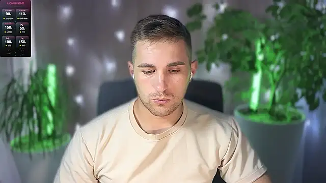 Sweeet  boy online show from 03/18/25, 12:47