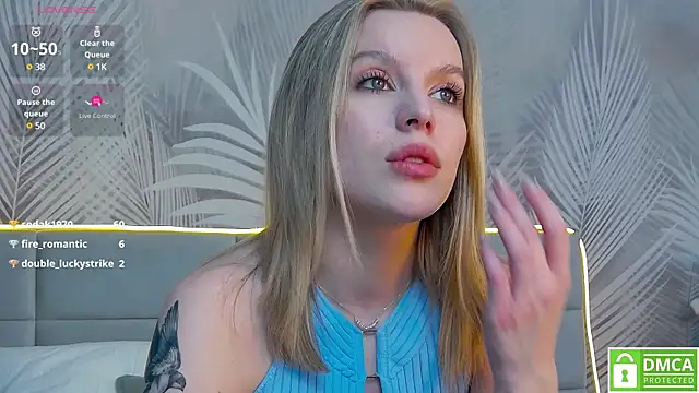 Snapshot of AmaliaBell chatting on 12/21/24, 04:46 AmaliaBell online show from 12/21/24, 04:46