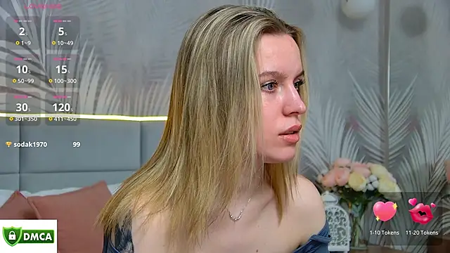 Snapshot of AmaliaBell chatting on 02/18/25, 04:16 AmaliaBell online show from 02/18/25, 04:16