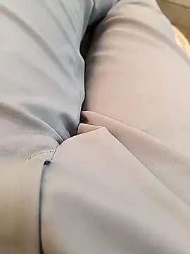 u wan me online show from 03/12/25, 05:02