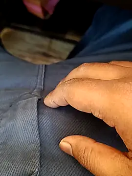 u wan me online show from 03/11/26, 04:07