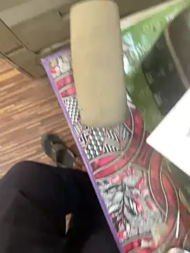 u wan me online show from 04/16/26, 07:09