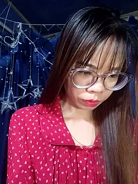 Snapshot of __Mai-love19__ chatting on 11/12/25, 10:41 Mai-love19 online show from 11/12/25, 10:41