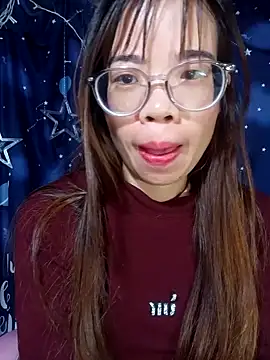 Snapshot of __Mai-love19__ chatting on 11/19/25, 11:05 Mai-love19 online show from 11/19/25, 11:05