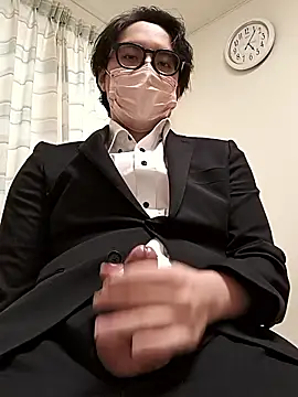 Snapshot of Gakuran0nanist chatting on 01/19/26, 08:07 Gakuran0nanist online show from 01/19/26, 08:07