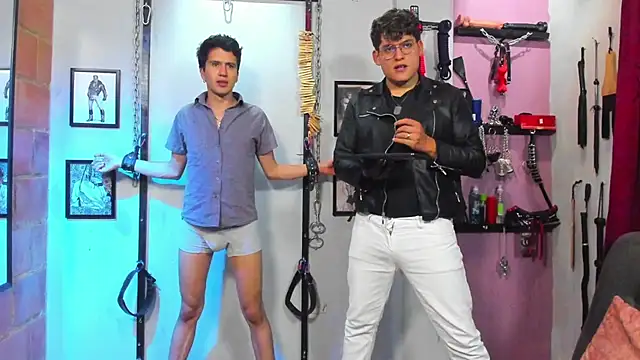 Snapshot of dom2travelersss chatting on 03/09/25, 11:03 dom2travelersss online show from 03/09/25, 11:03