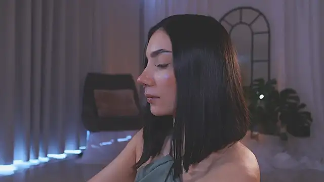 Snapshot of AmyArmstrong chatting on 11/10/25, 08:41 AmyArmstrong online show from 11/10/25, 08:41