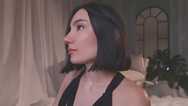 AmyArmstrong online show from 03/29/26, 12:21