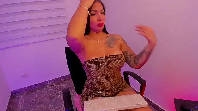 Gypsie velvet1 online show from 11/18/25, 09:08