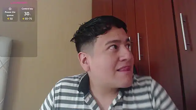 oliver price1 online show from 03/17/25, 08:40