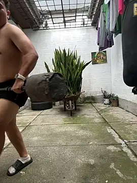 oliver price1 online show from 10/29/25, 07:37