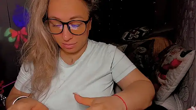 CumOnMy Tits online show from 12/18/25, 02:06