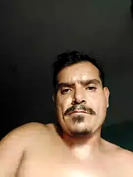 Snapshot of Albertgay41 chatting on 03/18/26, 08:28 Albertgay41 online show from 03/18/26, 08:28