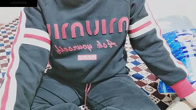 Sophie Secret online show from 02/01/25, 09:40