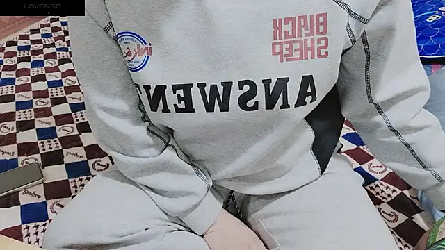 Sophie Secret online show from 02/04/25, 10:02