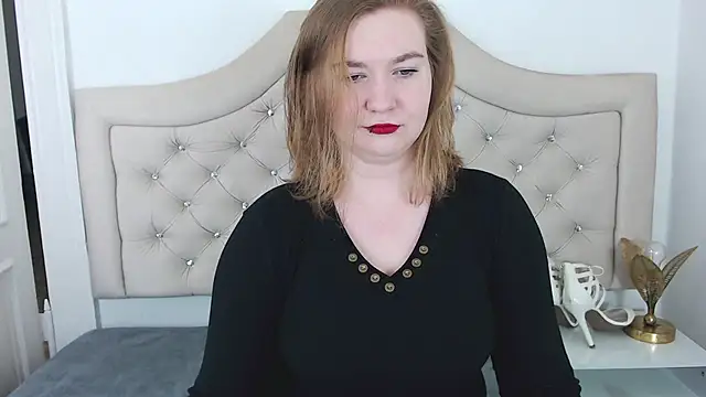 LaraDream online show from 01/08/25, 07:13