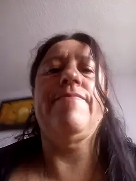 Snapshot of valeriapinter chatting on 03/06/26, 12:56 valeriapinter online show from 03/06/26, 12:56