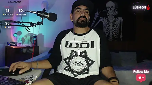 soyelcarlitos  online show from 09/13/25, 06:02