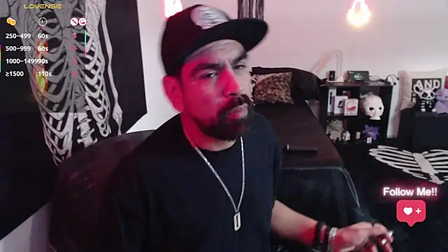 Snapshot of soyelcarlitos_ chatting on 04/17/26, 01:19 soyelcarlitos online show from 04/17/26, 01:19