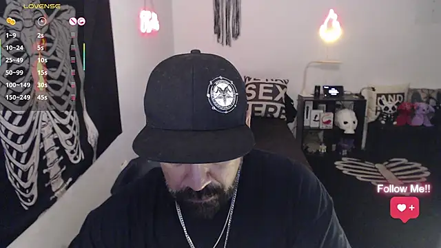Snapshot of soyelcarlitos_ chatting on 04/26/26, 05:05 soyelcarlitos online show from 04/26/26, 05:05