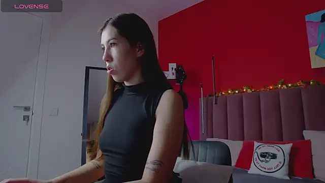 Snapshot of SweetySonya chatting on 02/03/25, 01:41 SweetySonya online show from 02/03/25, 01:41