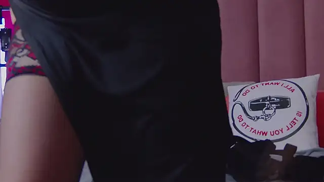 Snapshot of SweetySonya chatting on 02/28/25, 04:43 SweetySonya online show from 02/28/25, 04:43