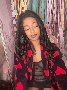 Snapshot of mismialove chatting on 04/01/26, 07:31 mismialove online show from 04/01/26, 07:31