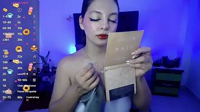 susan smith18 online show from 03/11/25, 01:45