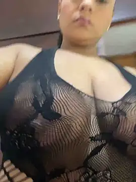 sofia xxx02 online show from 12/17/25, 12:11