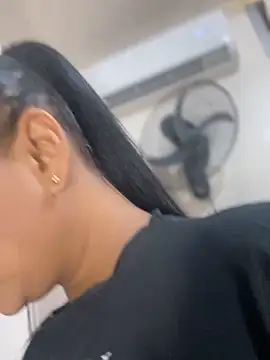 sofia xxx02 online show from 03/04/26, 12:00