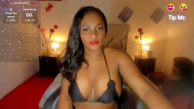 Miagrace online show from 11/10/25, 10:20