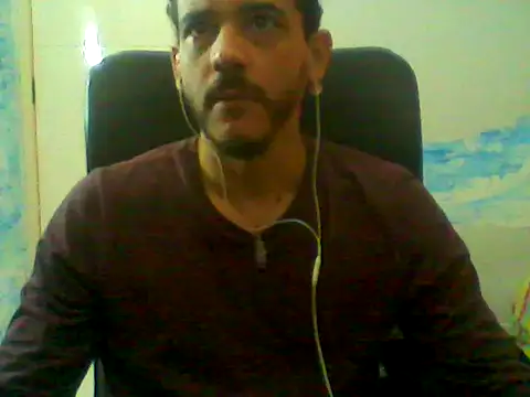 Snapshot of sabugueirobaa chatting on 05/11/26, 04:26 sabugueirobaa online show from 05/11/26, 04:26
