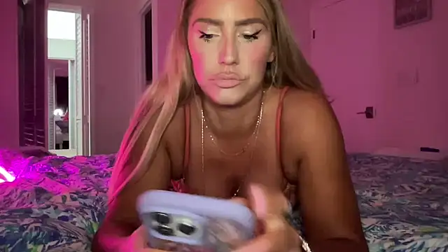 Fitnessbabe69 online show from 09/30/25, 09:36