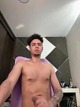 bigryann23 online show from 03/15/26, 03:29