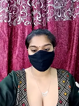 Jasmine jaaan online show from 04/13/26, 04:29