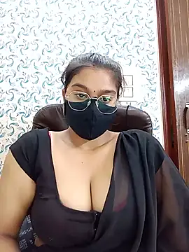 Jasmine jaaan online show from 06/18/26, 04:35